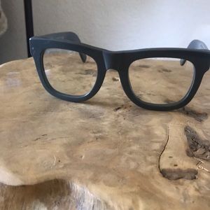 SUPER grey glasses